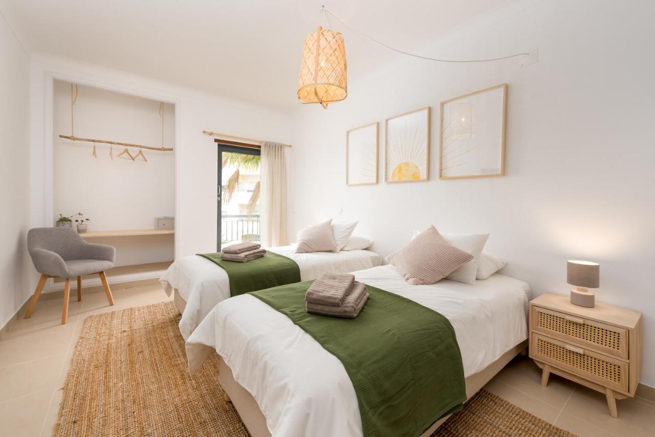 Double or Twin Room Balcony