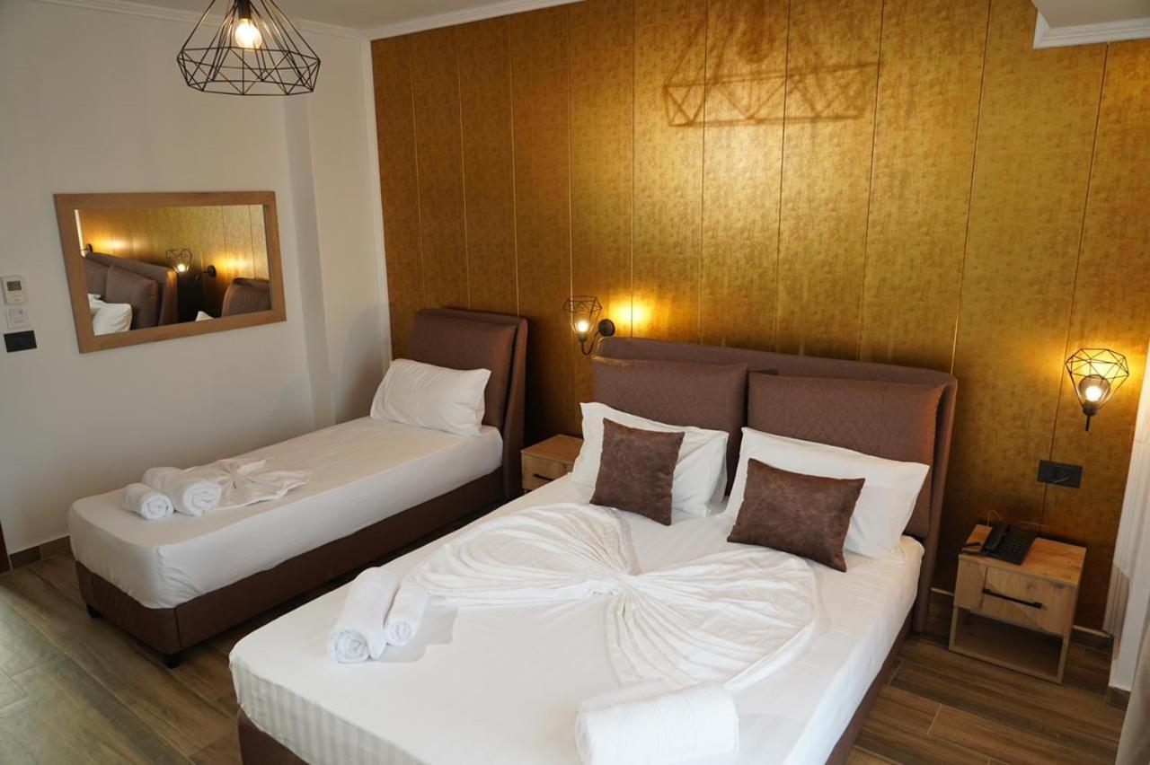 Basic Triple Room