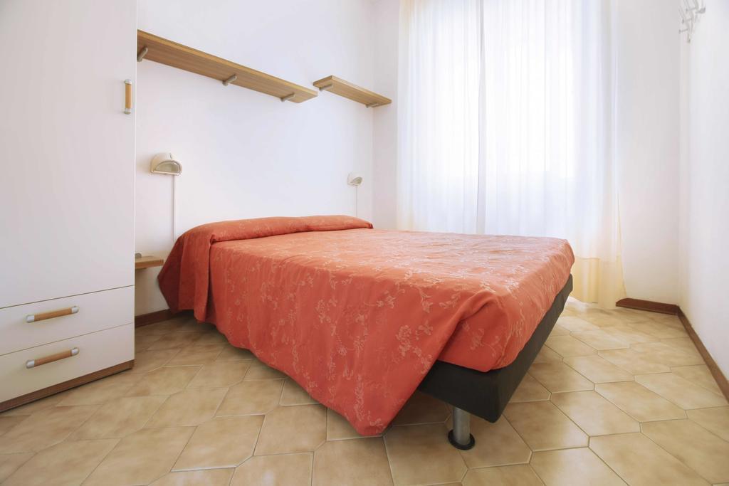 One-Bedroom Apartment (4 Adults)