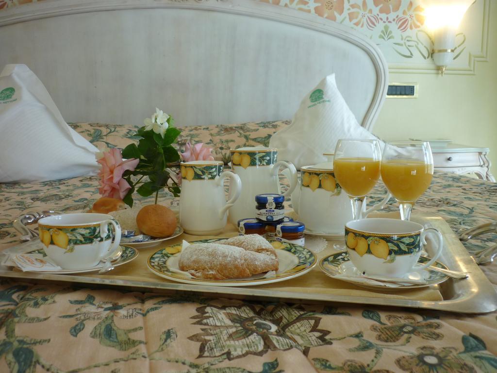 Suite with Sea View