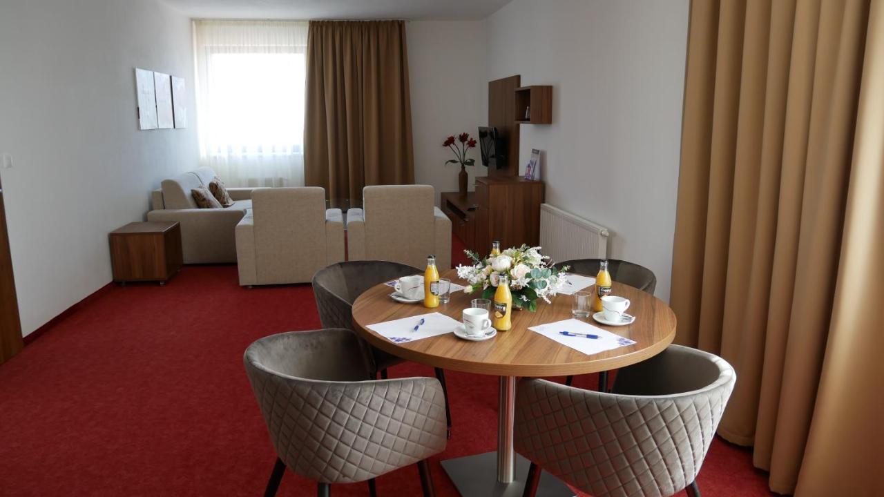 Suite Minibar