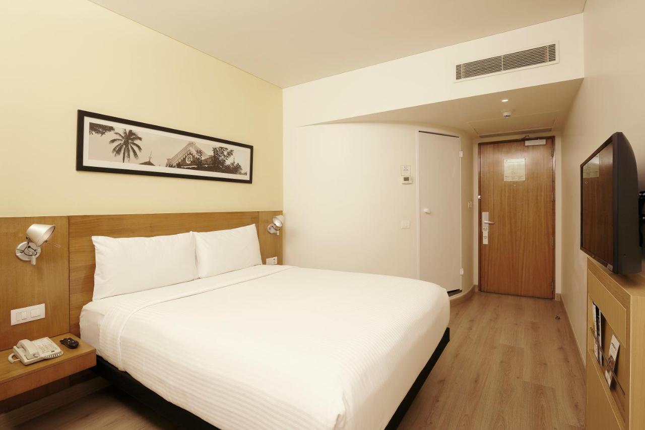 Day Use Room (10 AM to 6 PM), Mandatory Check-out at 6pm