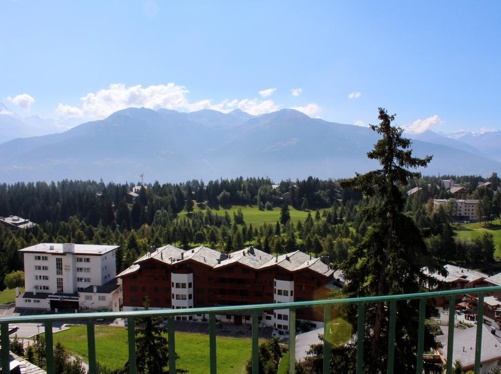 Superior Double Room Balcony Mountain View