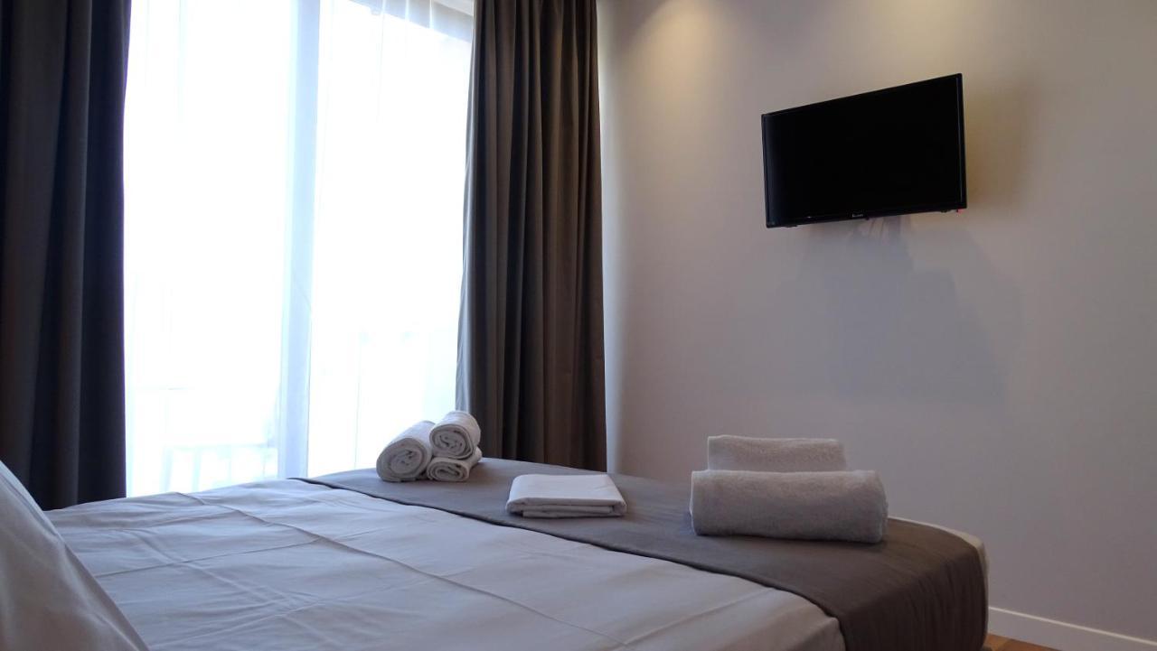 Deluxe Double Room,1106976327:JPEG