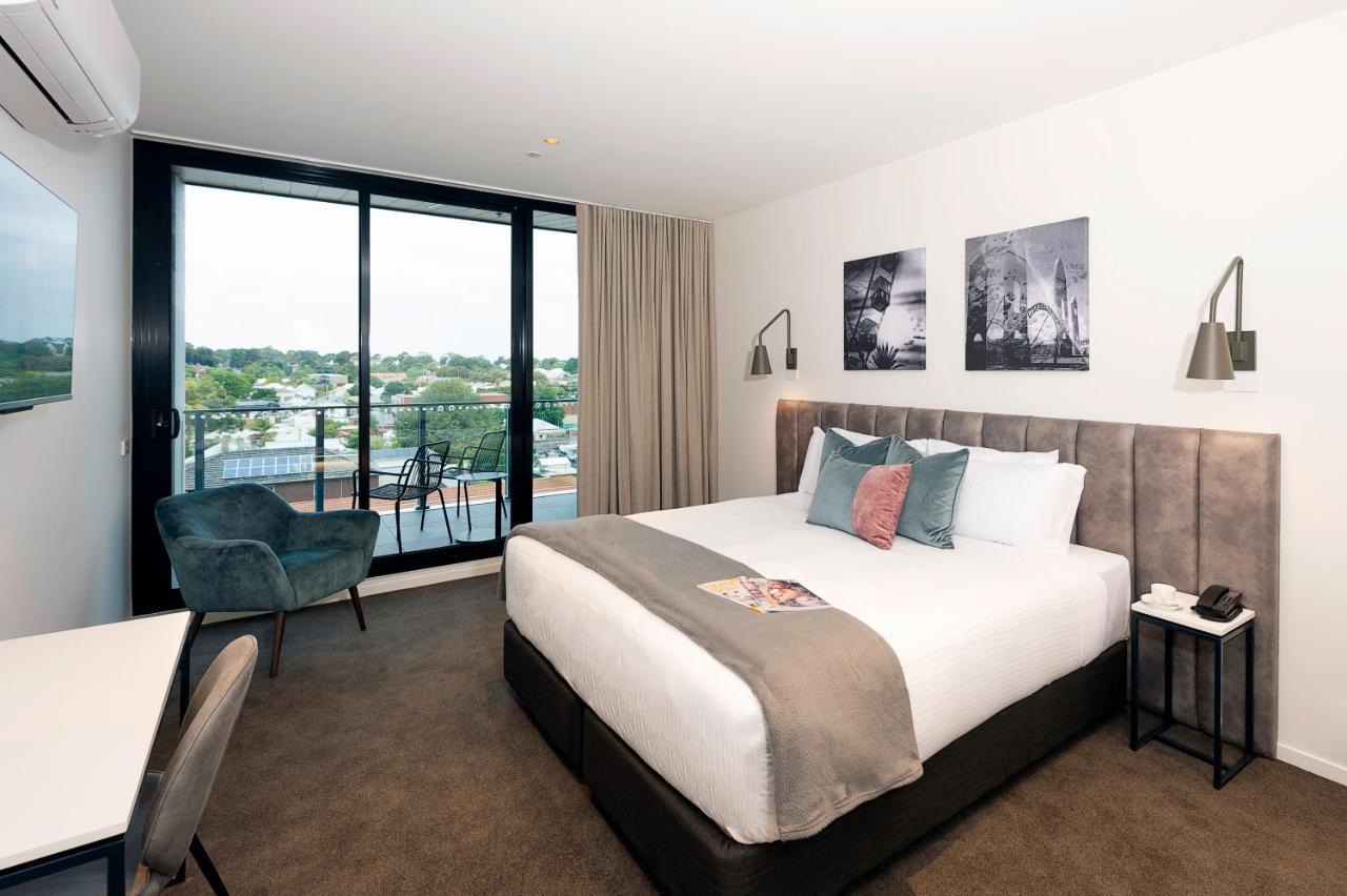 Hotel Room – No Housekeeping