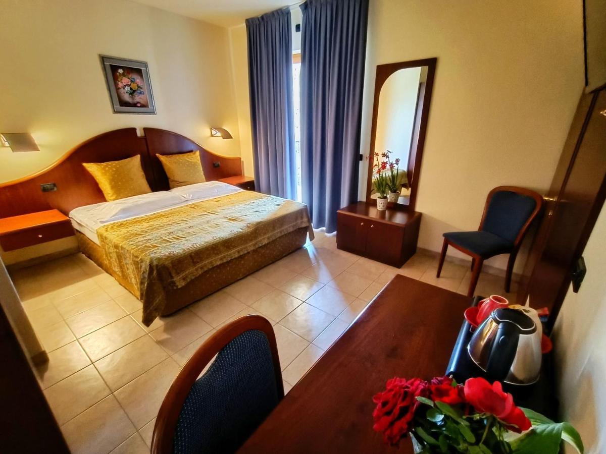 Deluxe Doppelzimmer mit Patio