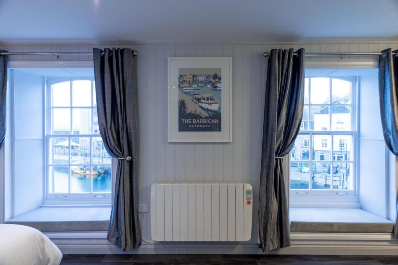 Family Room Side Sea View