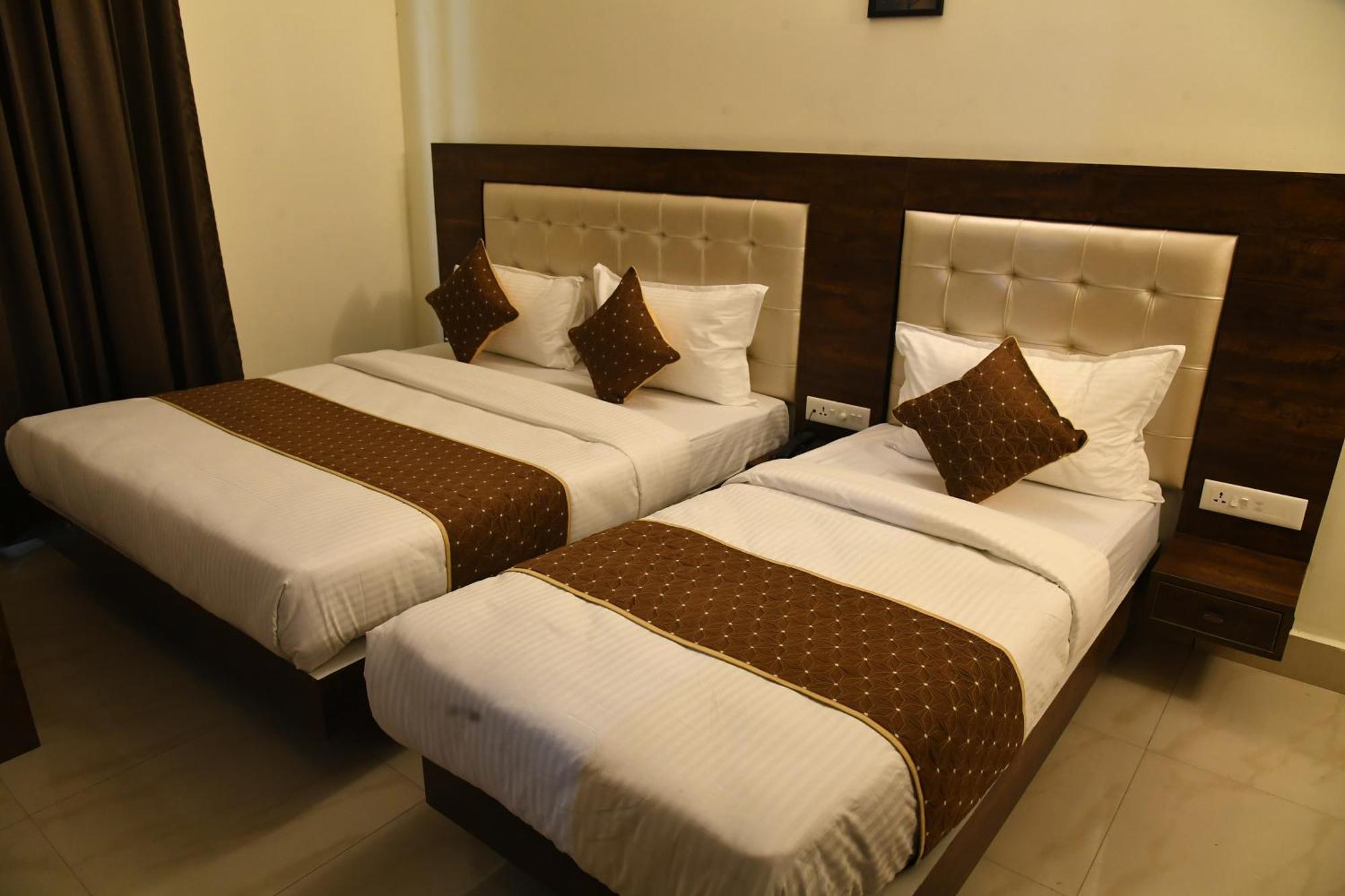 Superior Triple Room,1109475045:JPEG