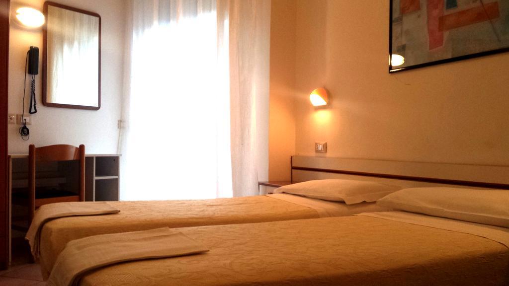 Double or Twin Room Balcony,111088284:JPEG