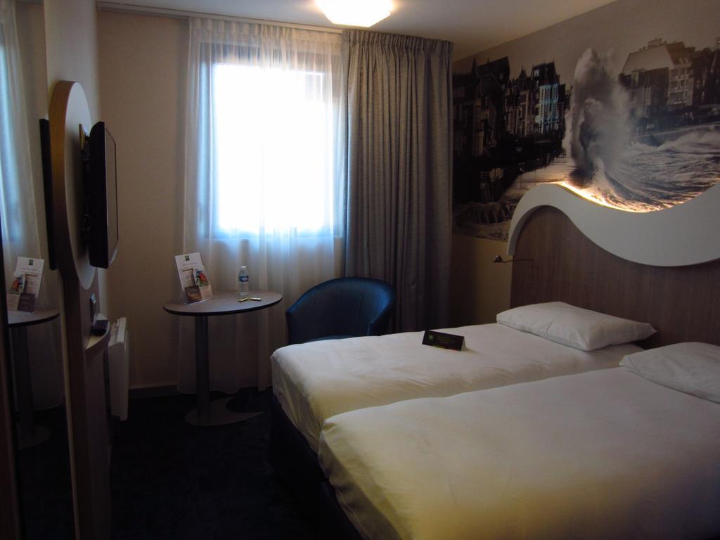 Standard Twin Room,111096954:JPEG