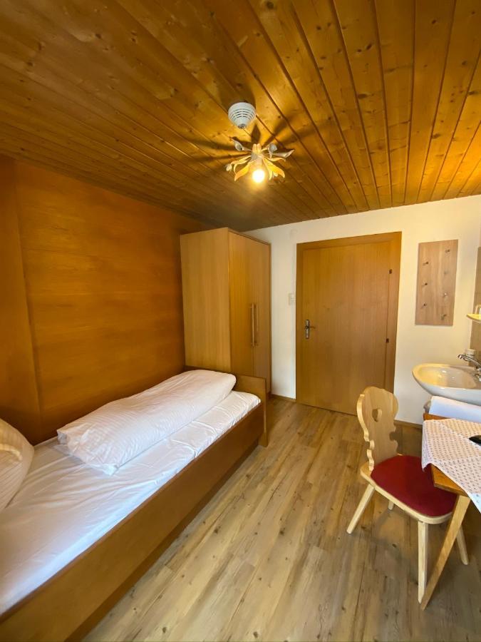 Single Room with Private External Bathroom