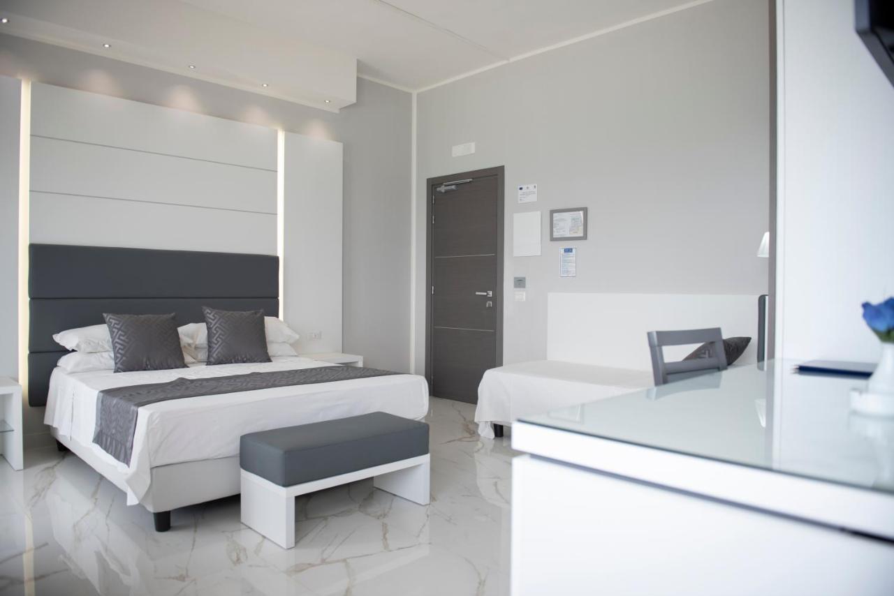 Superior Triple Room with Sea View