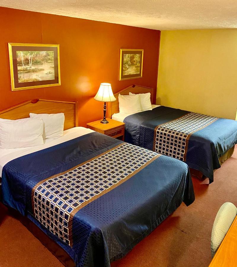 Double Room with Two Double Beds - Non-Smoking