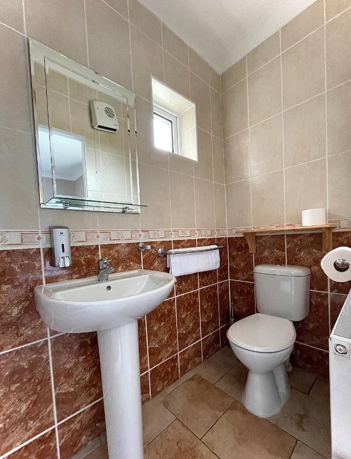 Deluxe Double or Twin Room with Garden View