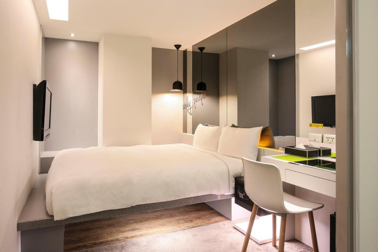 Standard Double Room - No Window