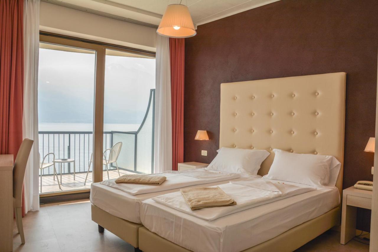 Zweibettzimmer mit Seeblick