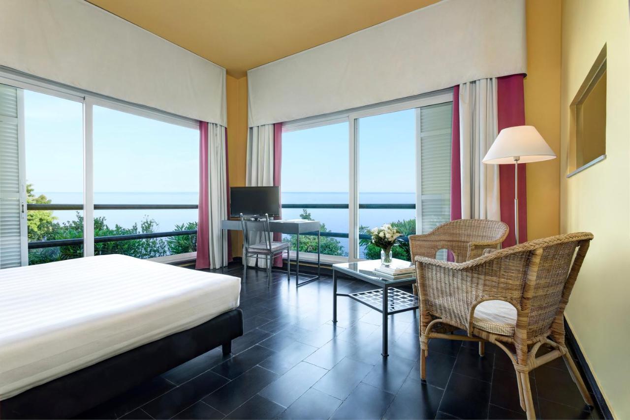 Double Room with Sea View