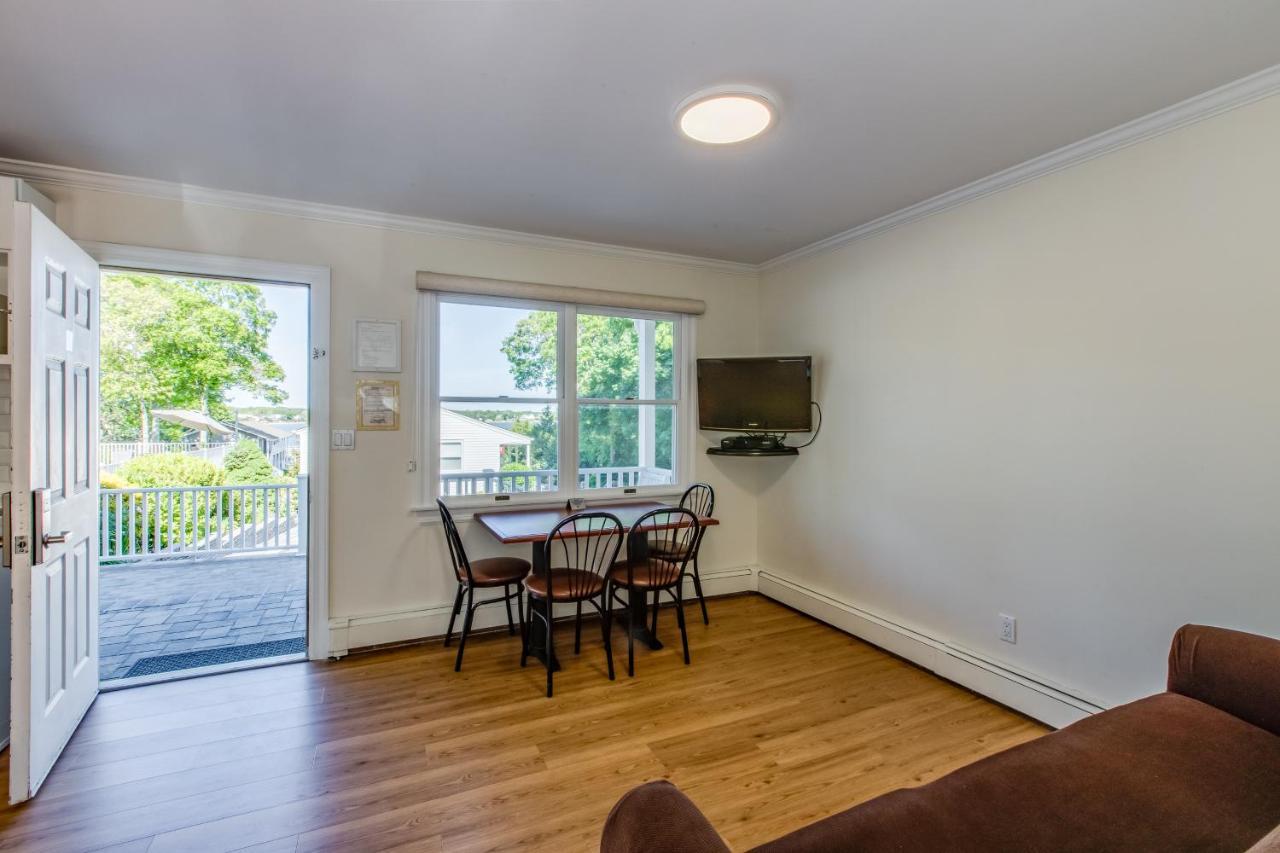 Two Bedroom Suite #19