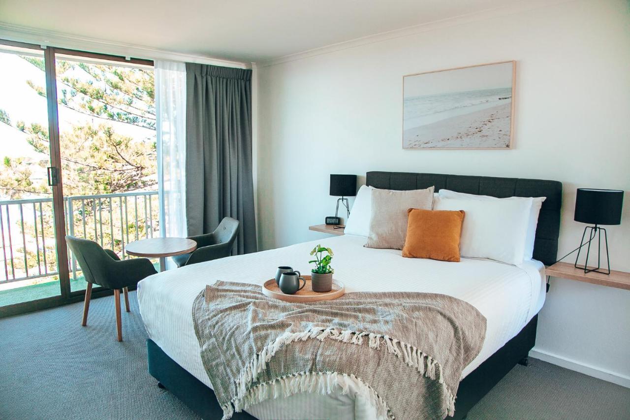 Queen Room with Ocean View