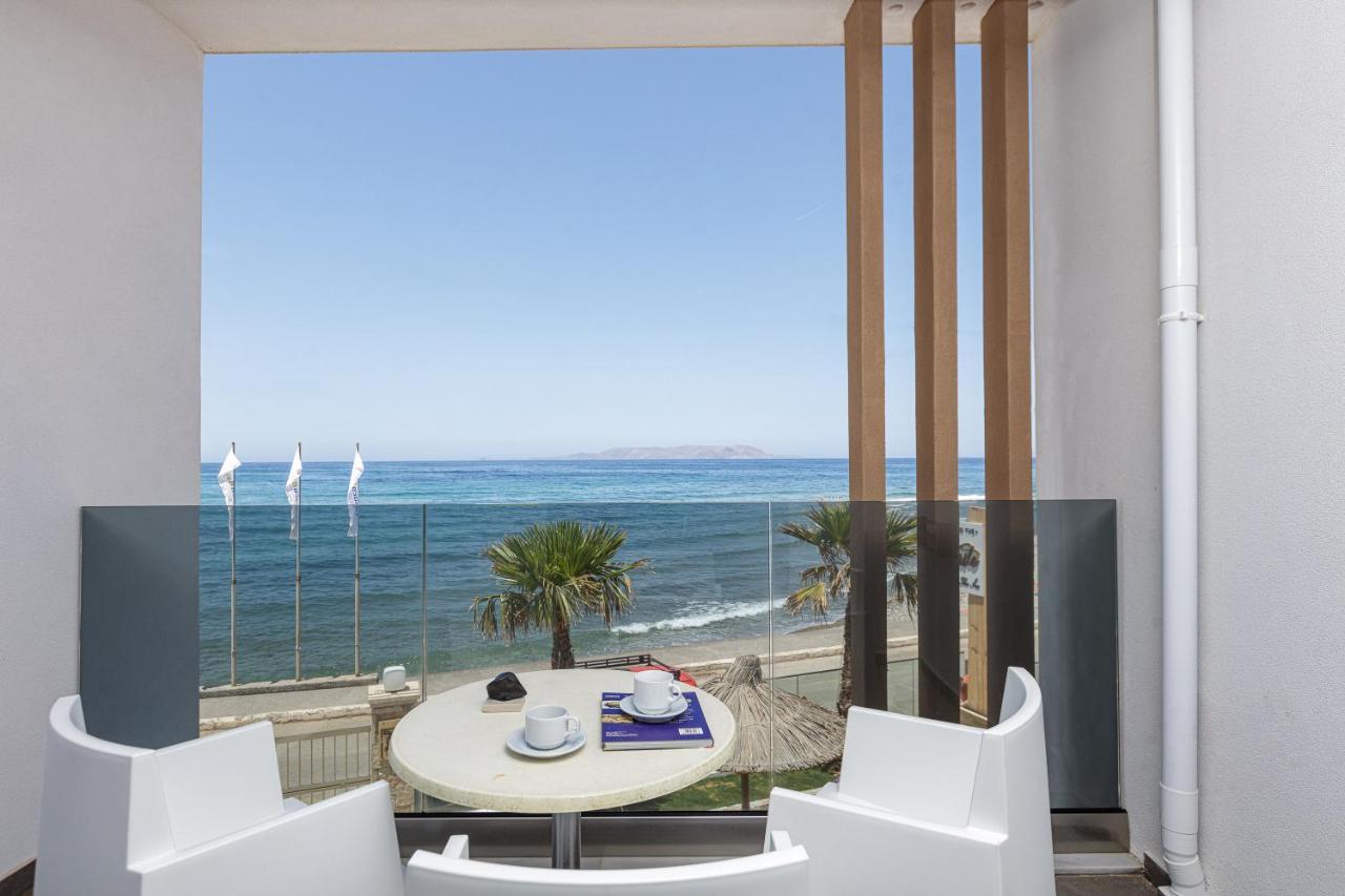 Grand Apartment mit 1 Schlafzimmer und Meerblick