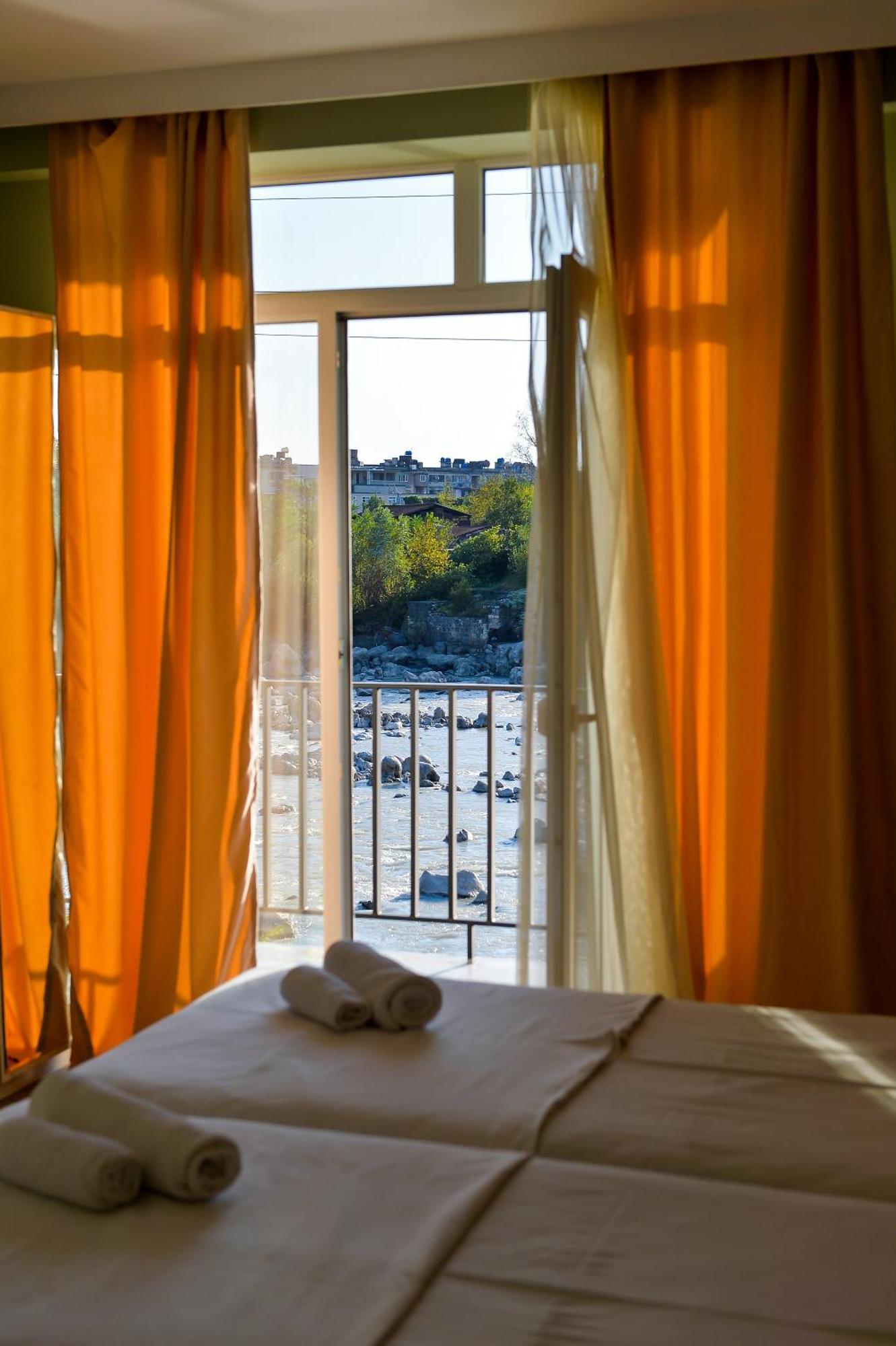 Triple Room with View