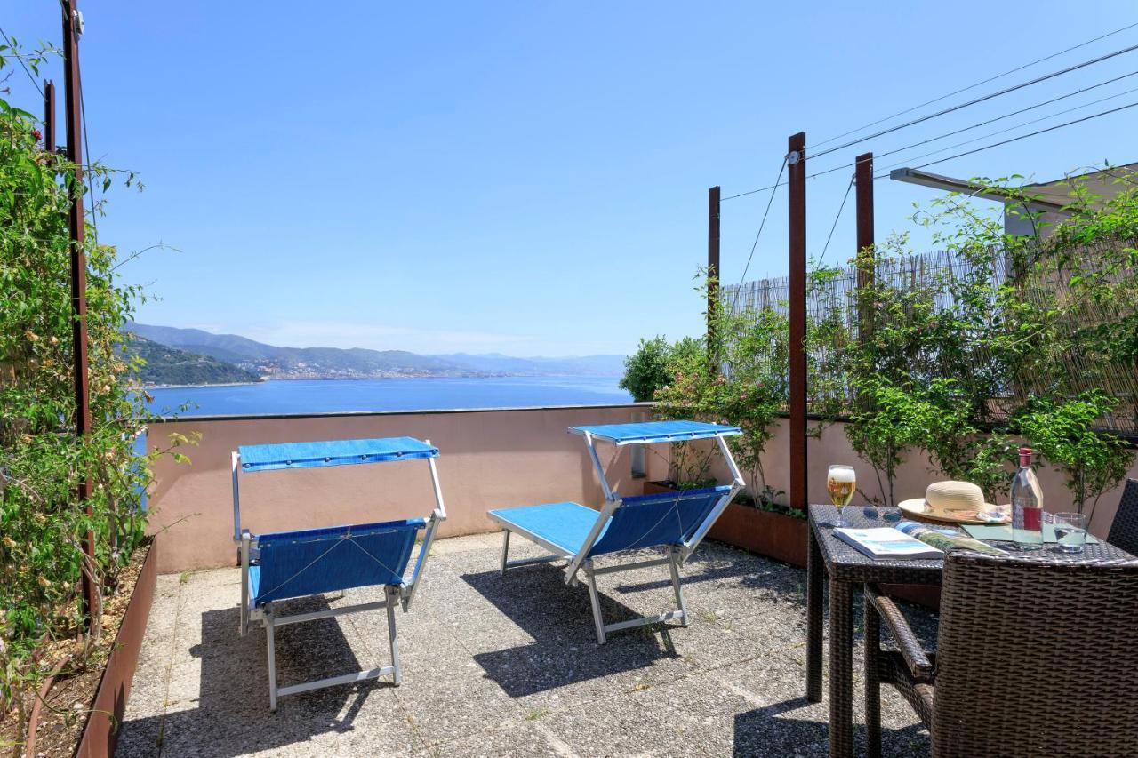 Double Room with Balcony and Sea View