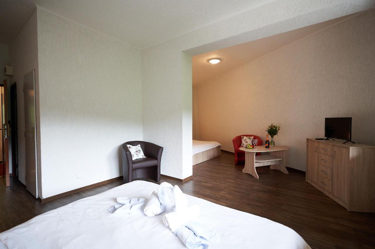 Standard Quadruple Room,1147801552:JPEG