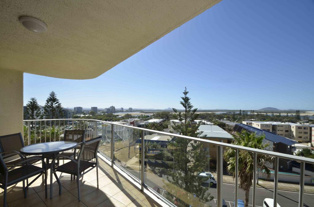 Deluxe Ocean View Three-Bedroom Apartment