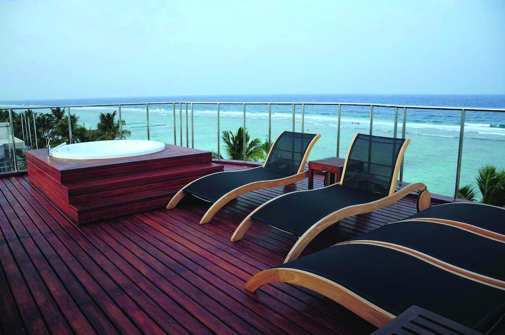 Sky view suite
