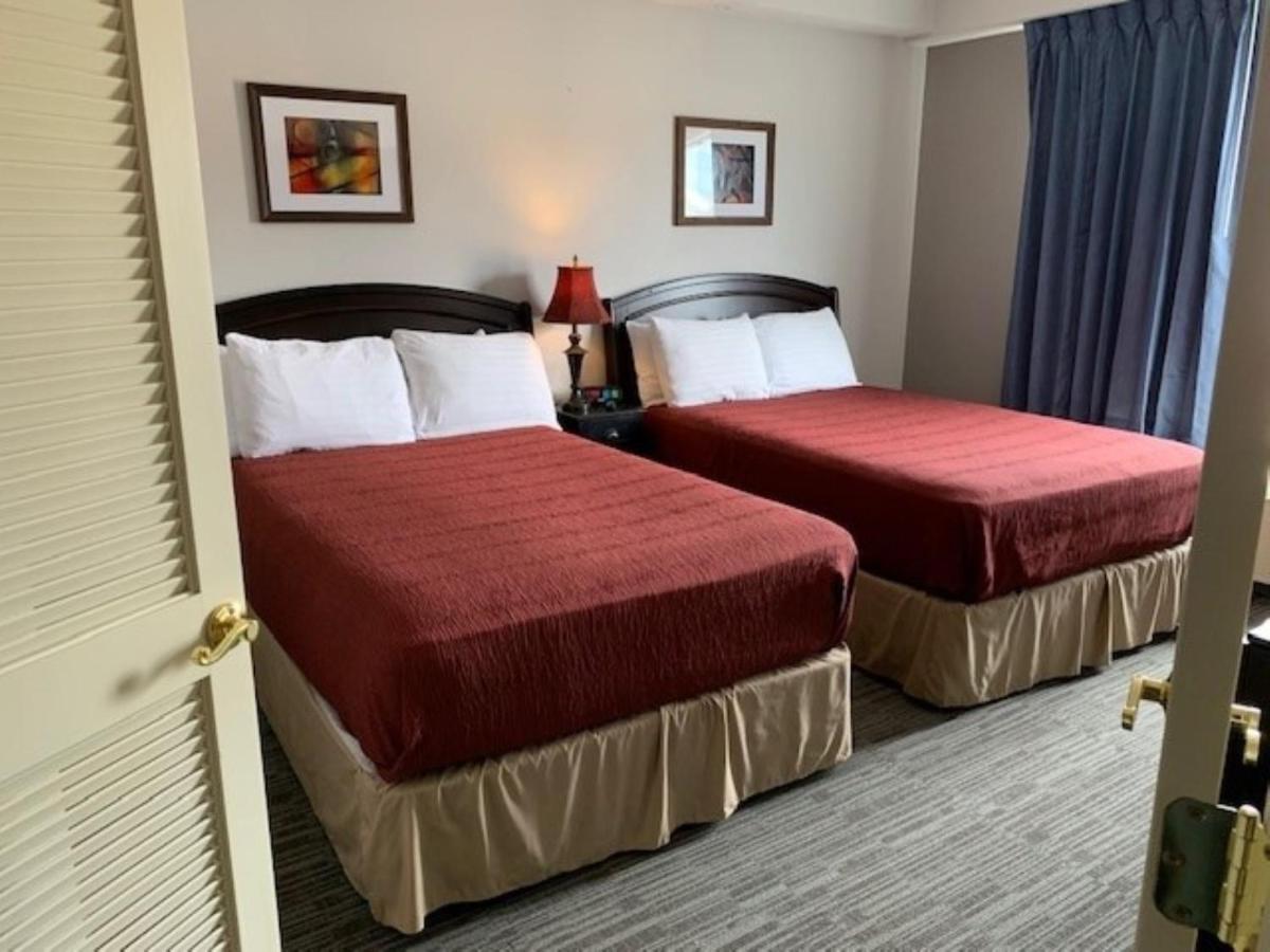 Standard Double Suite