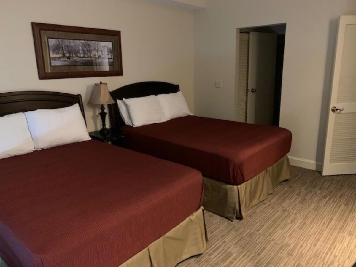 Standard Double Suite