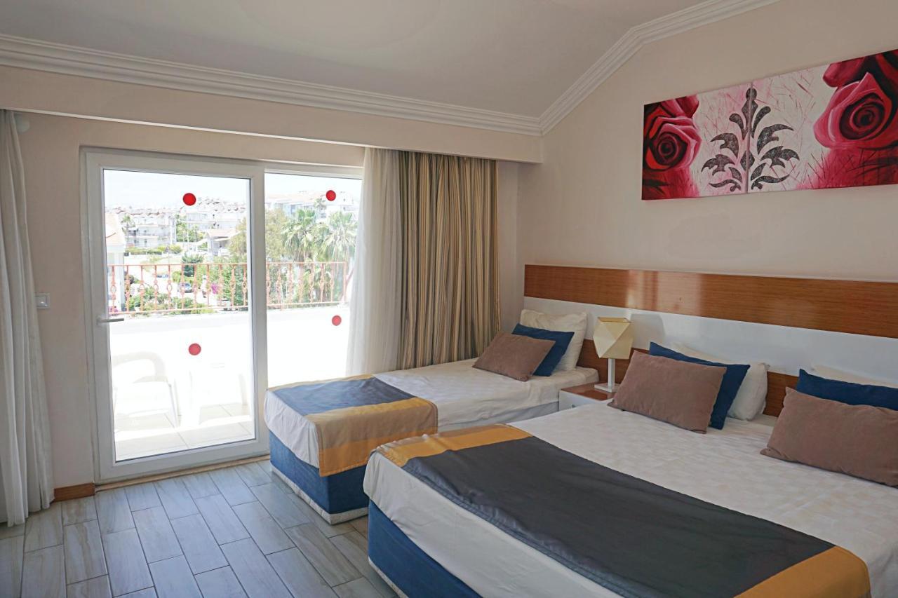 Double Room Pool View,1118277681:JPEG