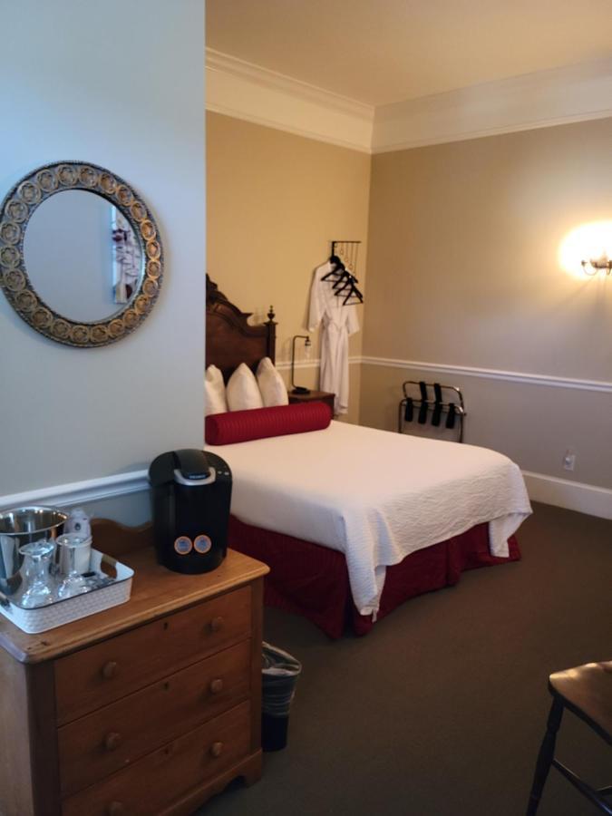 Queen Room - Disability Access