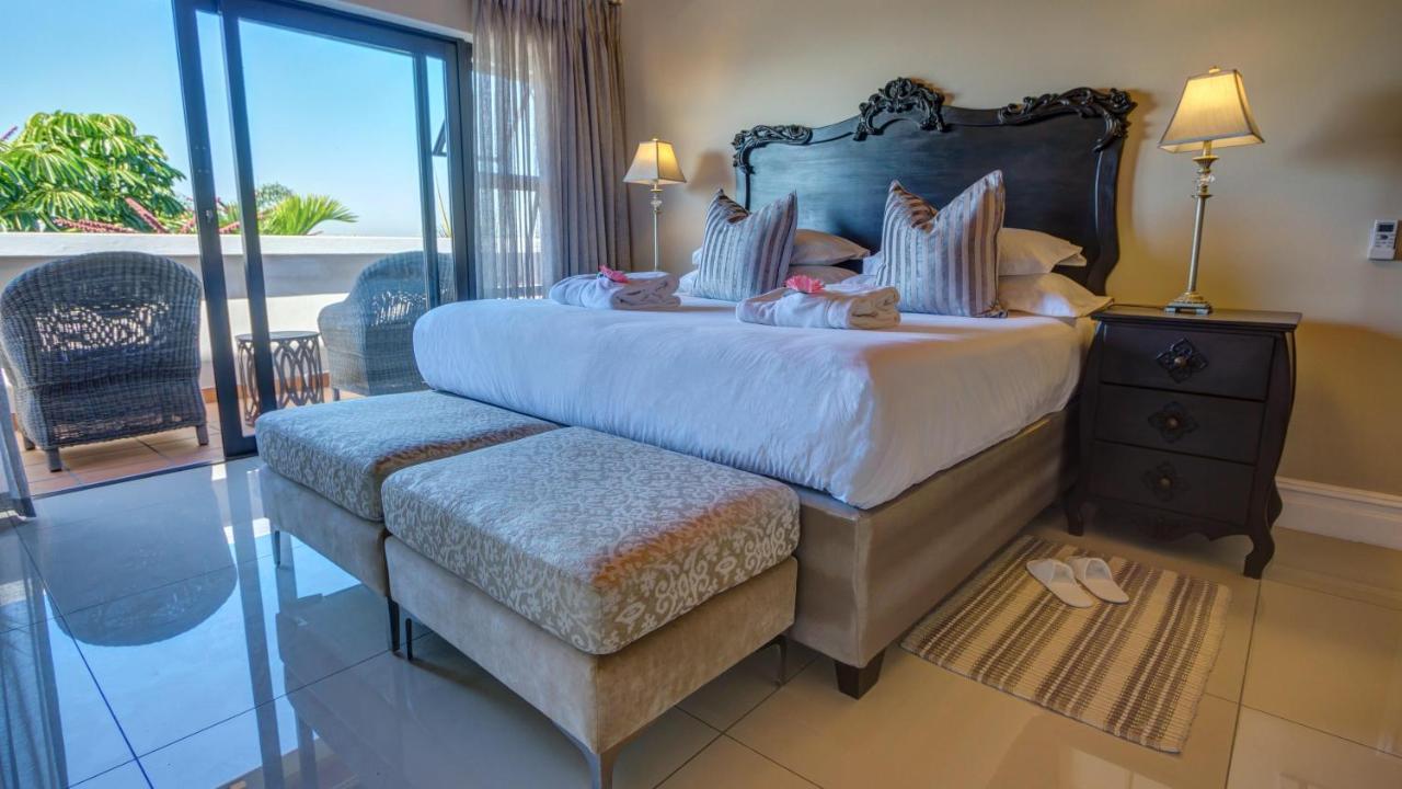 Deluxe Suite with Sea View