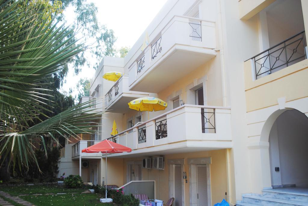 One-Bedroom Apartment (2 - 4 Adults)