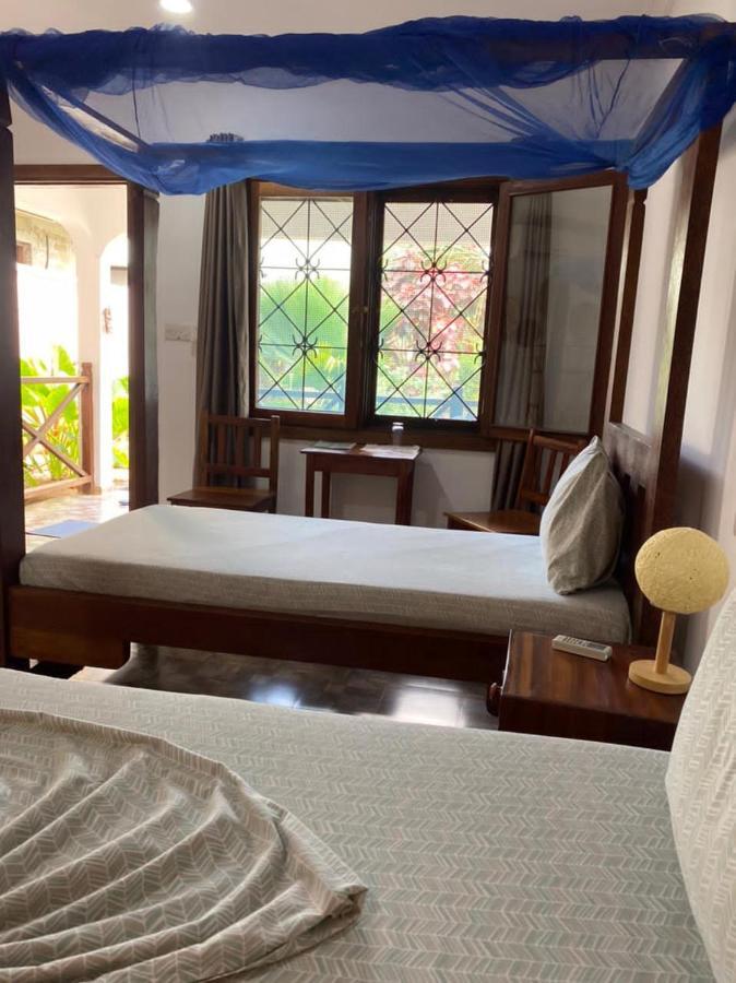 Basic Triple Room