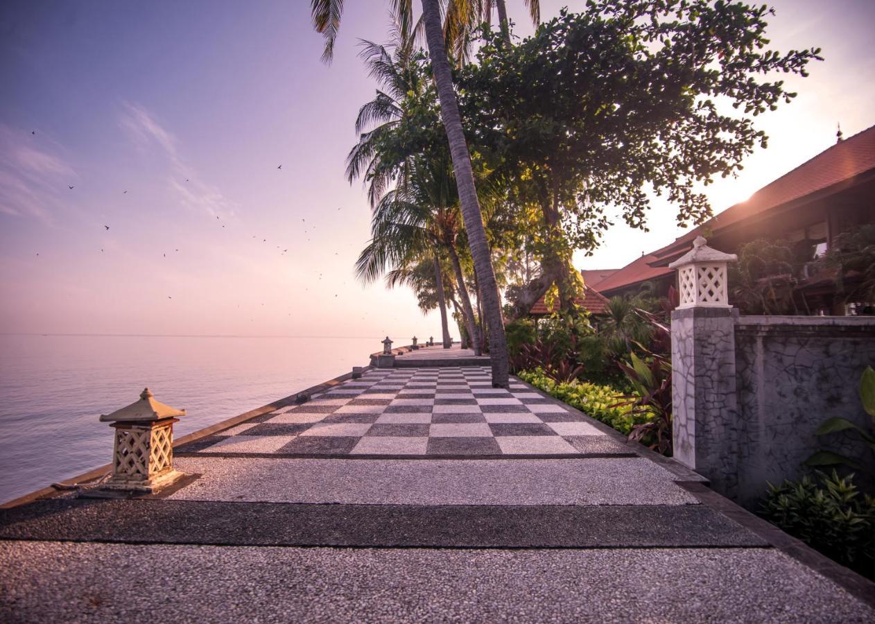 Suite dengan Pemandangan Laut