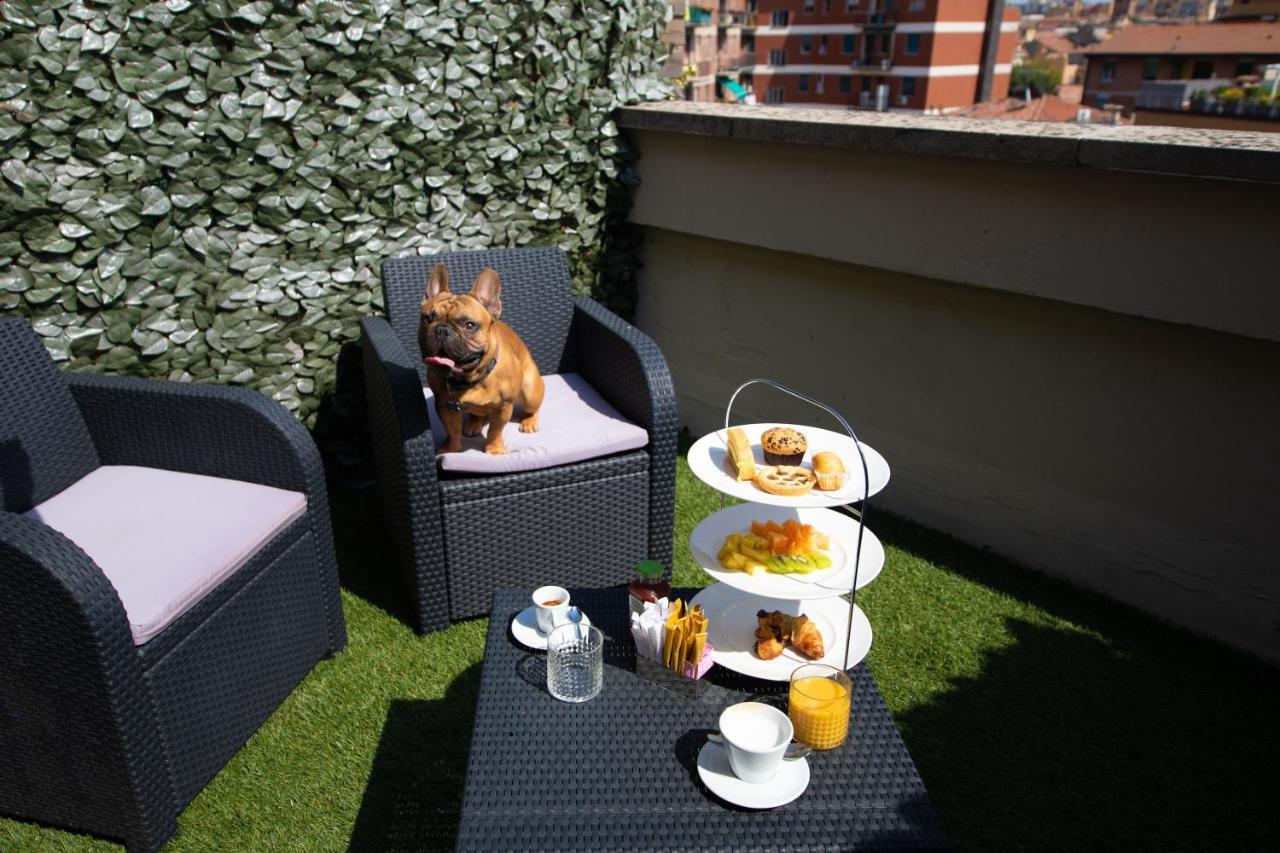Doppelzimmer mit Terrasse und Stadtblick