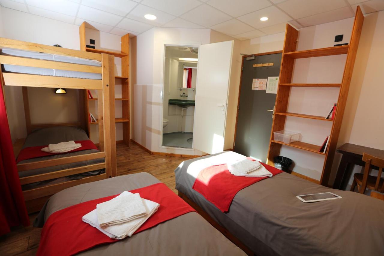 Chambre Quadruple avec Salle de Bains Privative