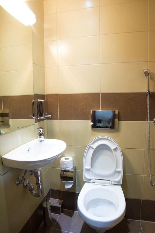 Double Room with Bathroom and Balcony,112288695:JPEG