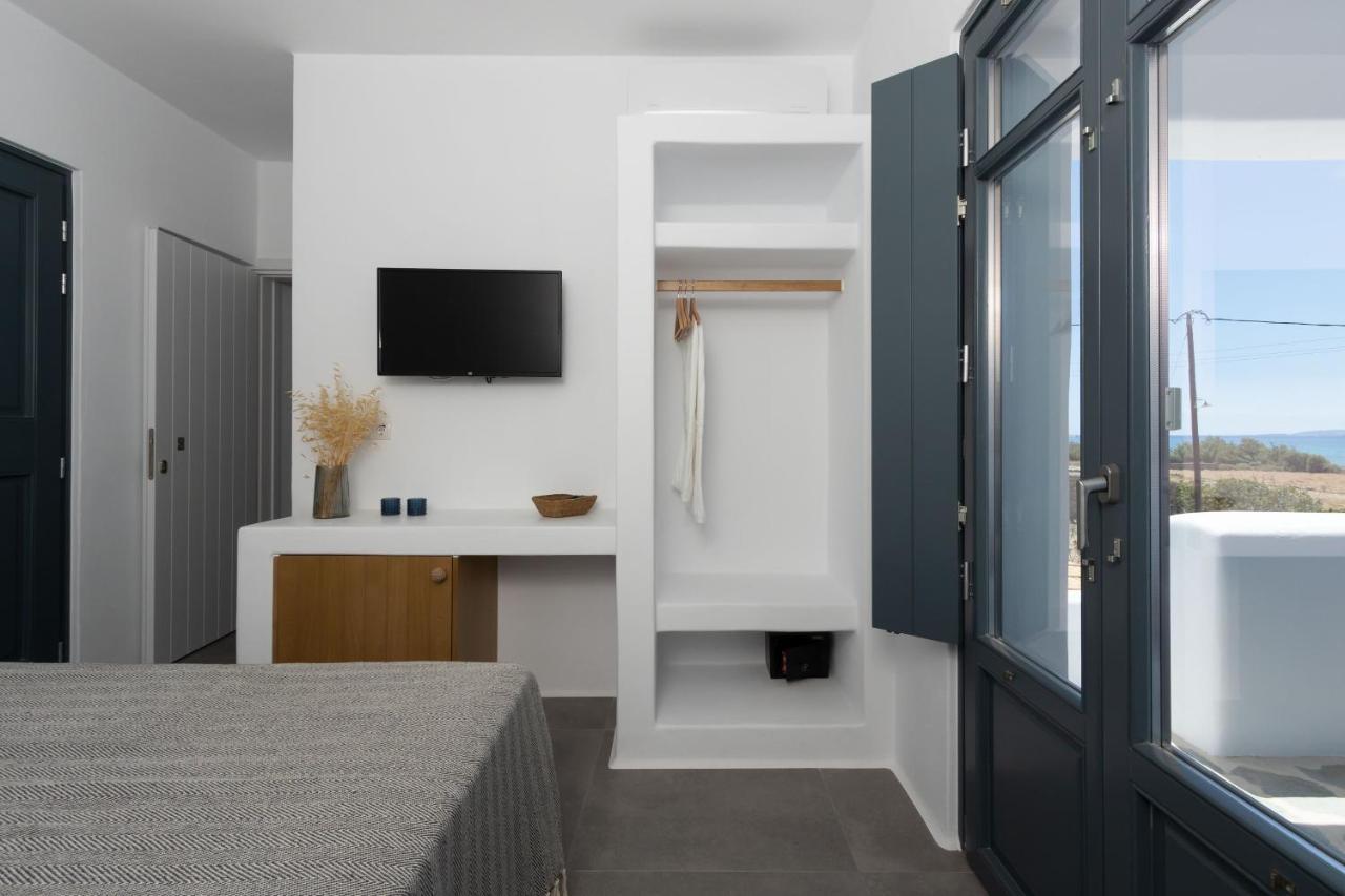 Elegant Two-Bedroom House with Sea View-Split Level