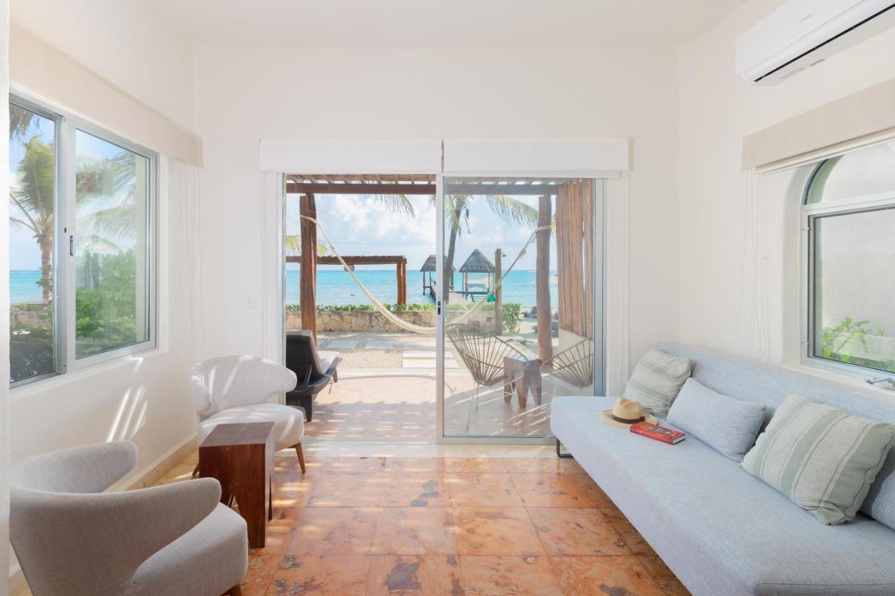 Junior Suite BeachFront,1226956787:JPEG