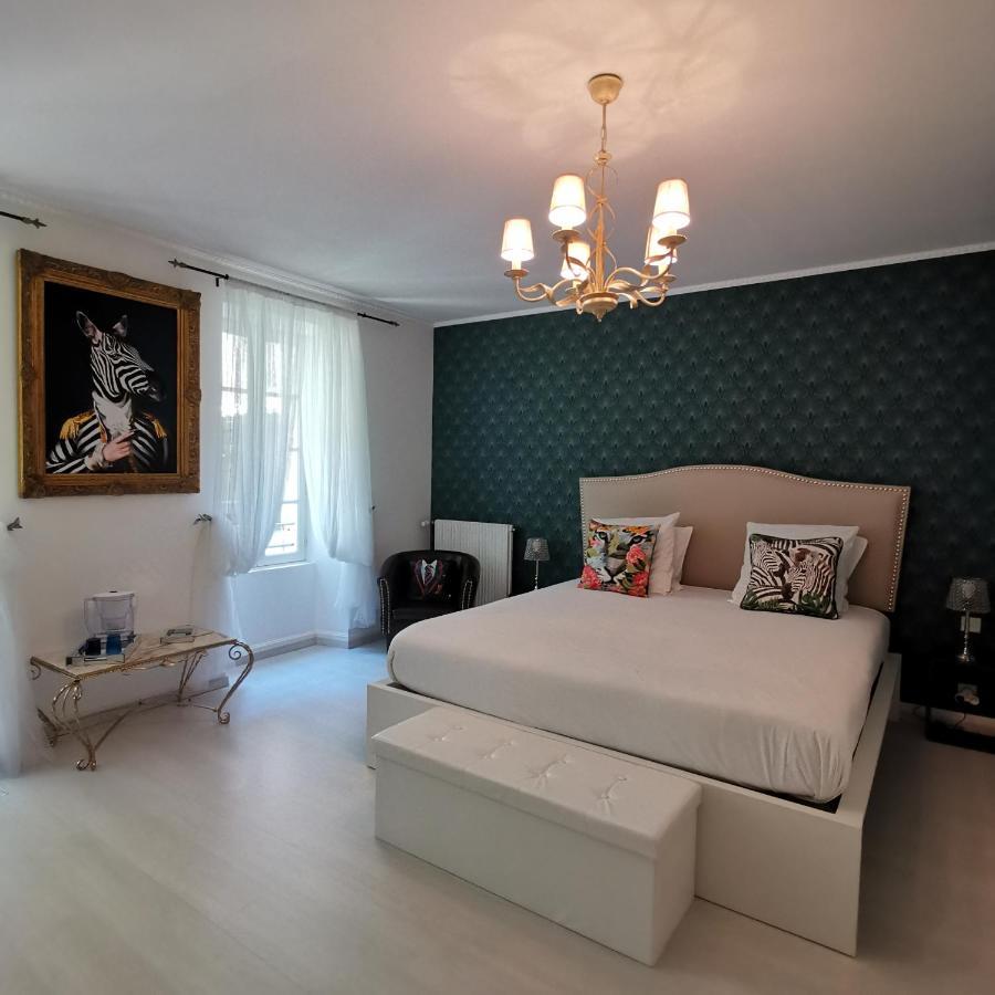 Chambre Lit Queen-Size Deluxe