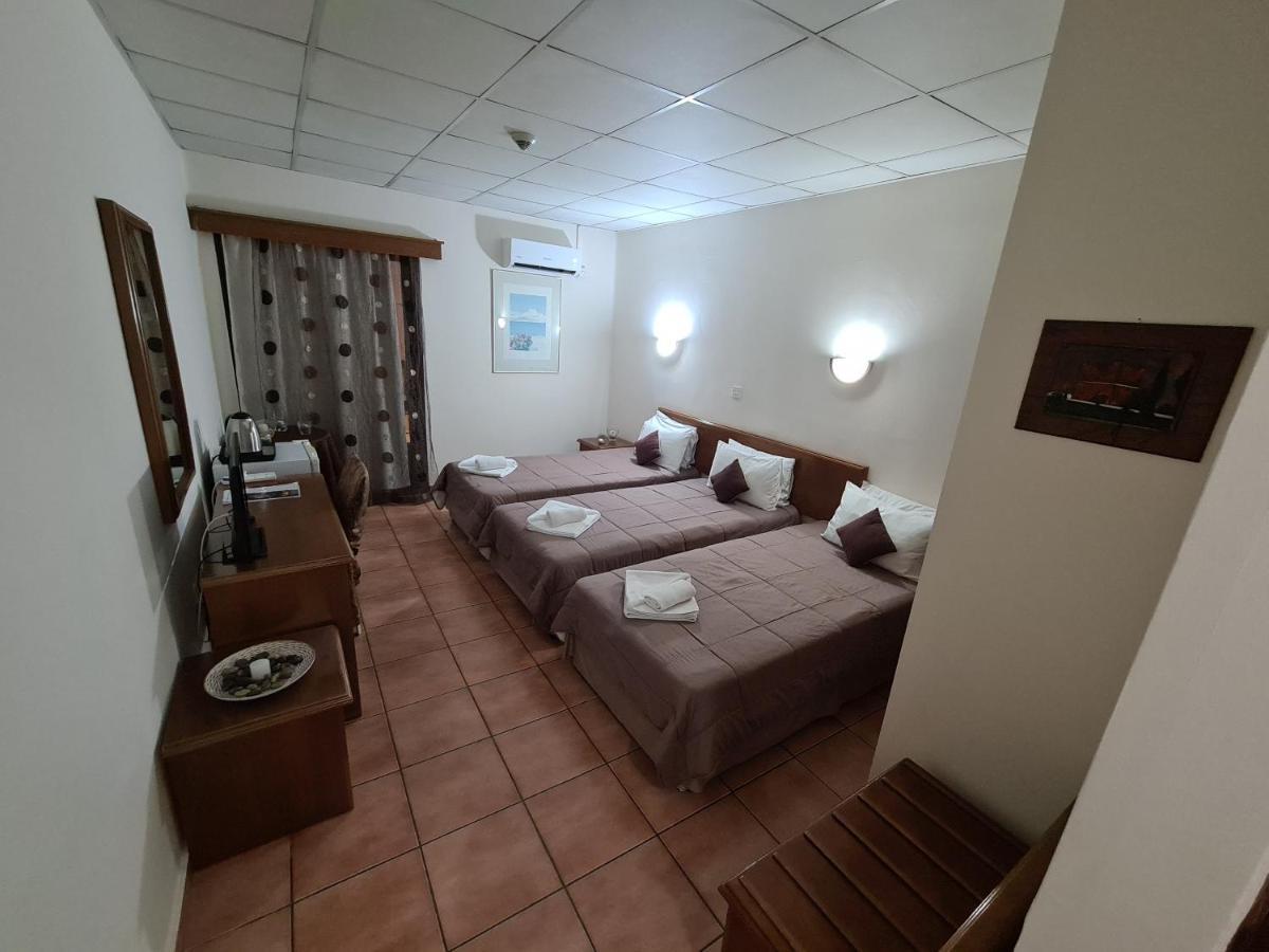 Dreibettzimmer