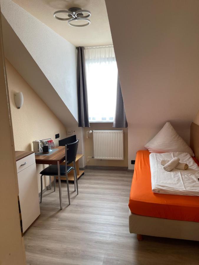 Economy Single Room