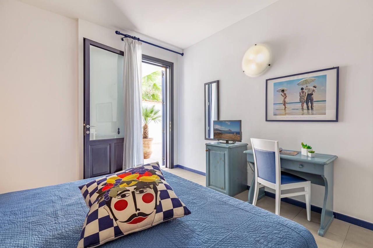 Standard Triple Room - Dependance