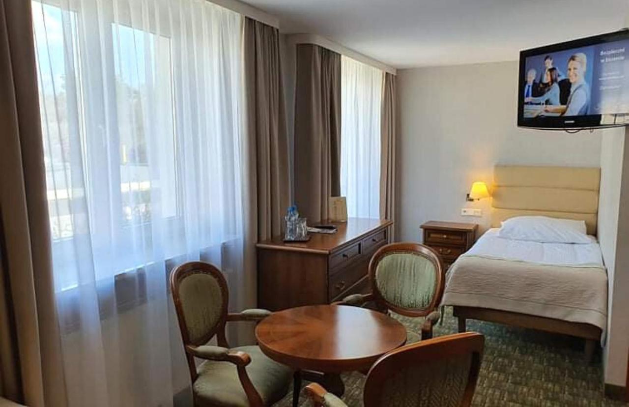 Single Room,1128667302:JPEG