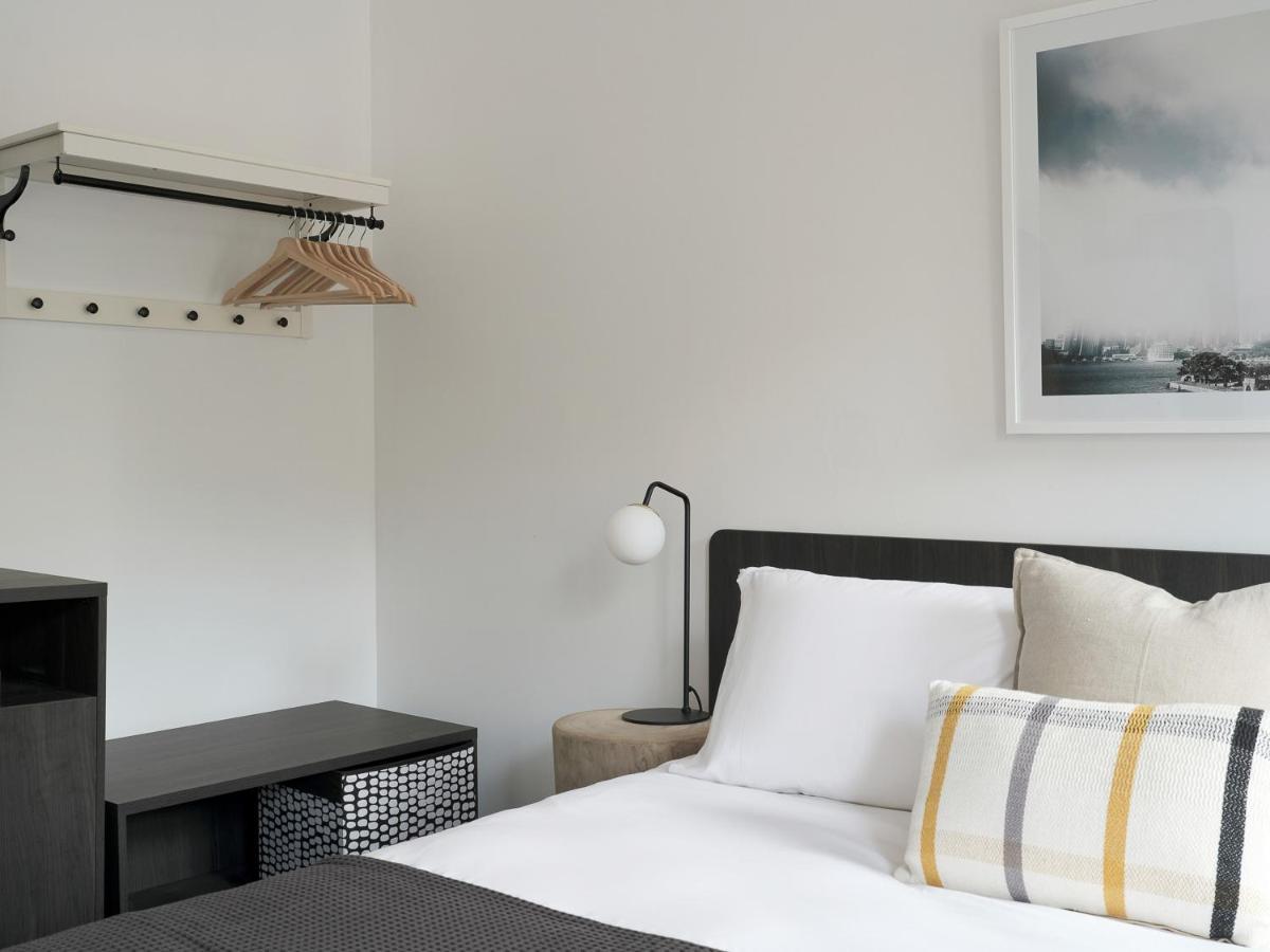 Chambre Double avec Salle de Bains Commune