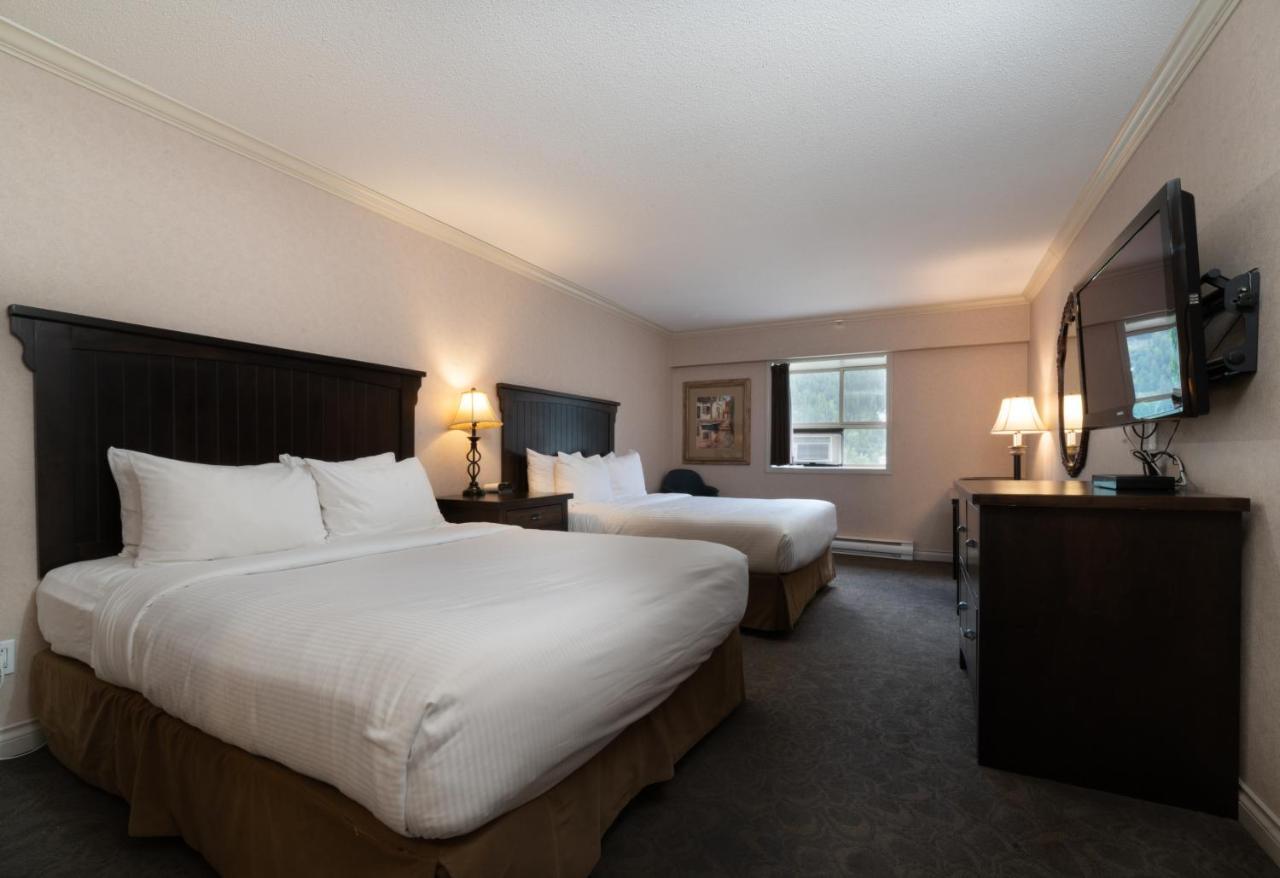 Queen Room with Two Queen Beds