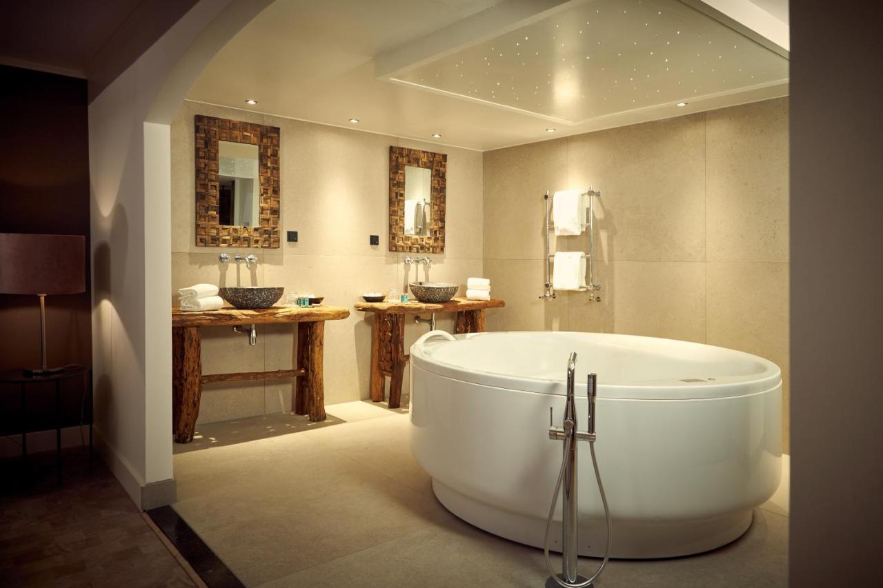 Suite with Sauna